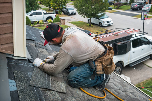 Professional Roofing technician working in Kittery, ME